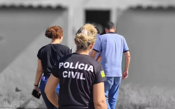 imagem colorida homem preso golpe ex-patrao