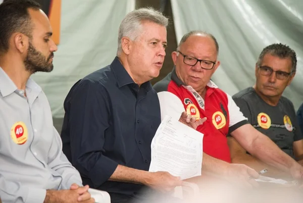 Rollemberg sobre Ibaneis: “Não podemos trocar o certo pelo duvidoso”