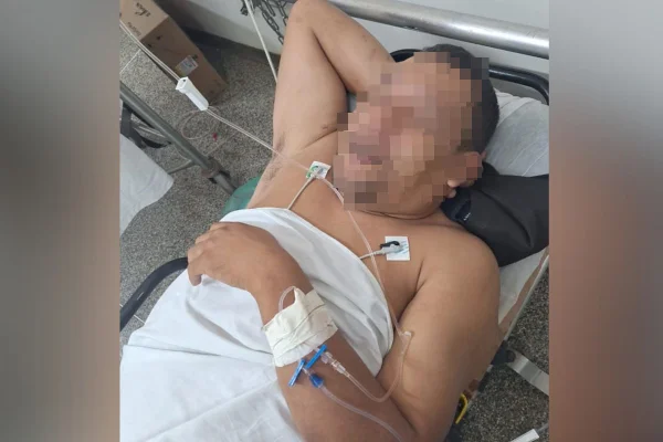 Vítima de infarto espera 3 dias por leito e tem celular furtado no HRT