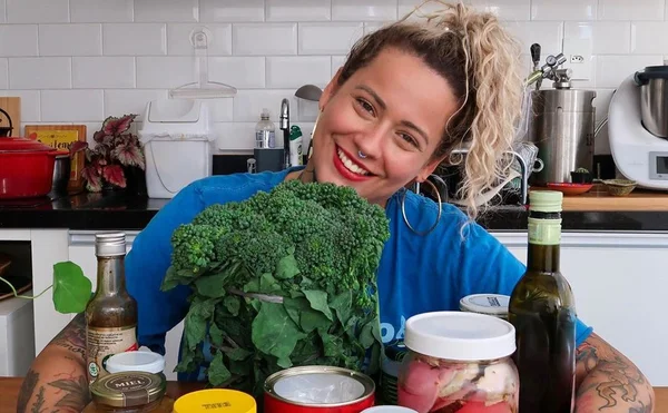 Ex-Masterchef Irina Cordeiro posta vídeo nua: “Minha liberdade”