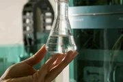 Metanol: o que é substância em bebidas que matou duas pessoas em SP