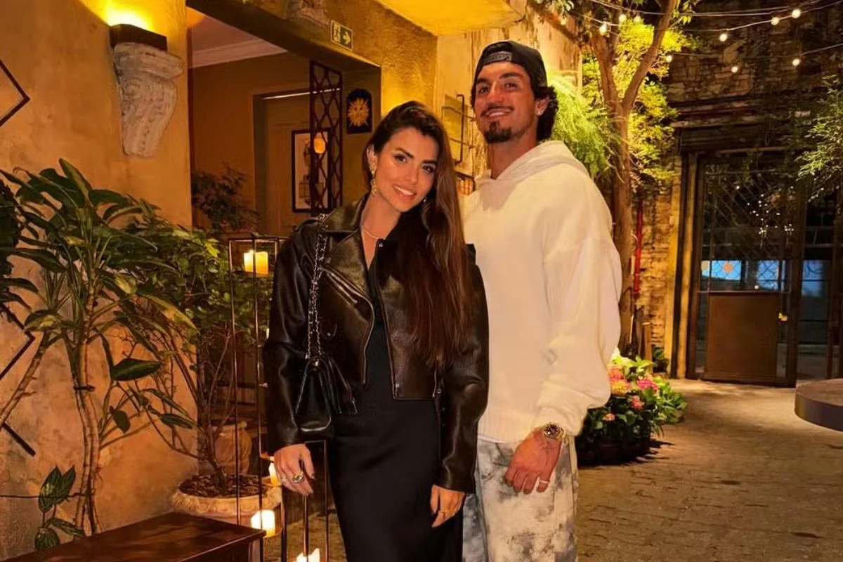 Medina se declara para namorada após rumores de crise: “Perfeição” 1 Foto colorida de Isabella Arantes e Gabriel Medina