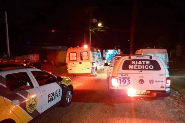 Irmãos ficam feridos e amigo é morto após ataque em casa no Paraná