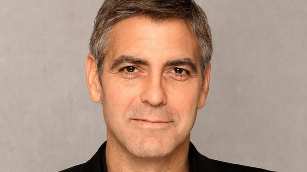 Empresa compra tequila de George Clooney por US$ 1 bilhão