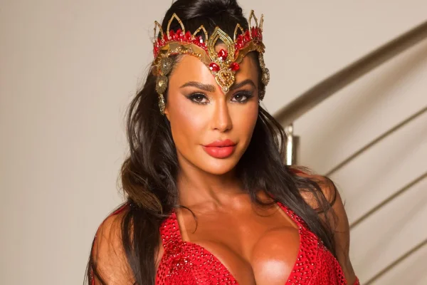 Gracyanne abre o coração e se derrete pelo namorado: “Protegida”
