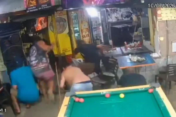 Imagem que circula nas redes de ataque a tiros em bar de Rio das Pedras