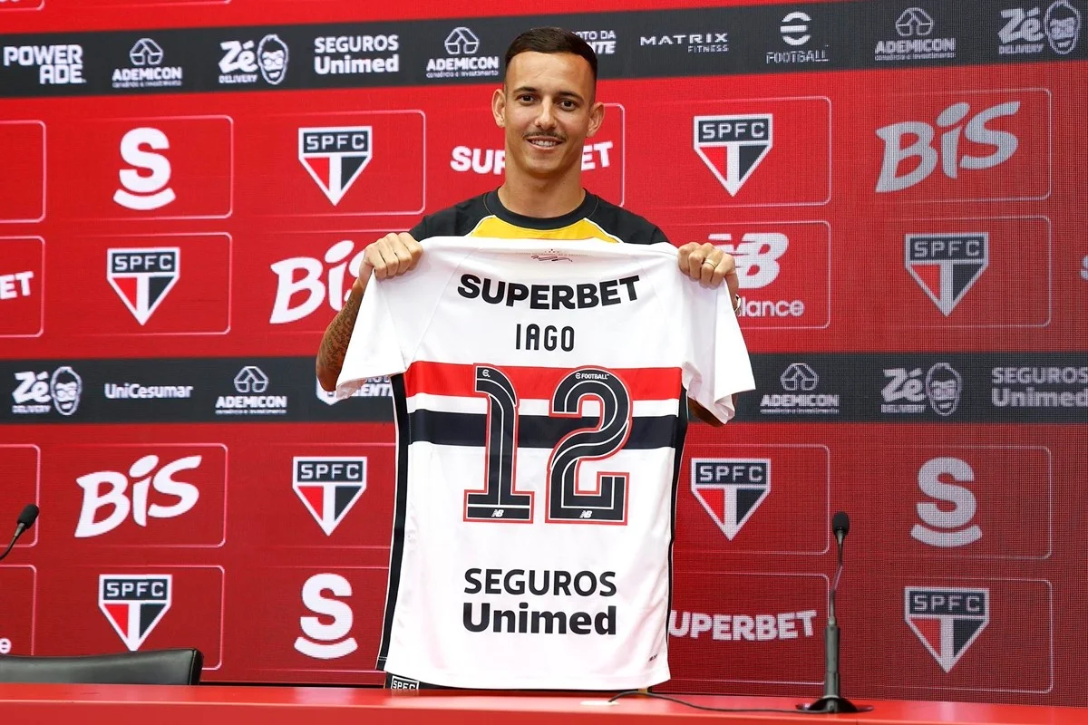 Iago revela que Rogério Ceni o motivou a assinar com o São Paulo
