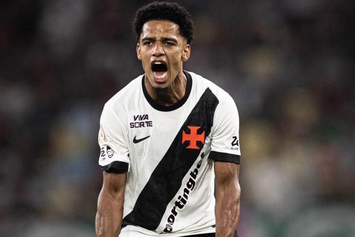 Brenner fez os dois gols do Vasco Brenner fez os dois gols do Vasco