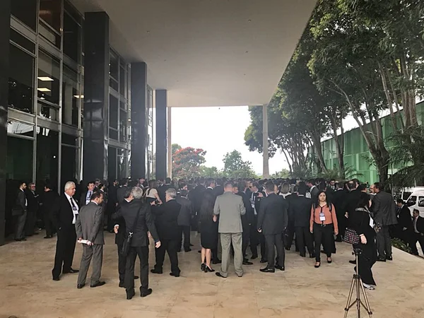 Juízes e membros do MP fazem ato no STF pela manutenção de benefícios