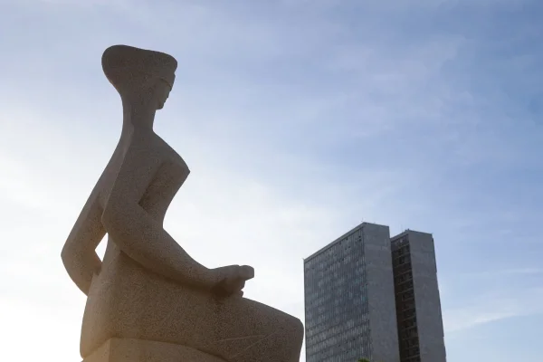 Estatua A Justica no Supremo tribunal Federal STF proximo ao Congresso Nacional - Metrópoles