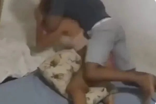 Imagem colorida: Homem agride mulher na Bahia - Metrópoles