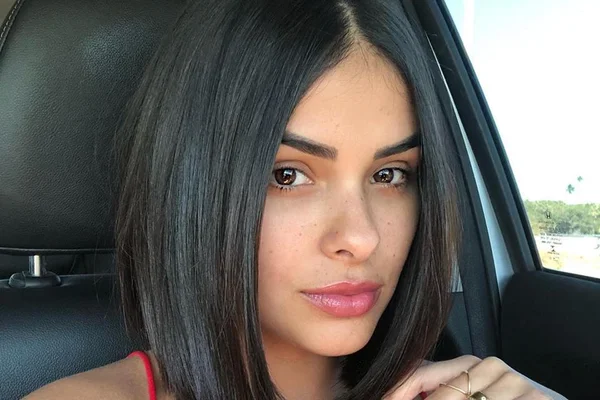 Fãs chamam Munik Nunes de anoréxica e ela rebate: “Feliz com meu corpo”