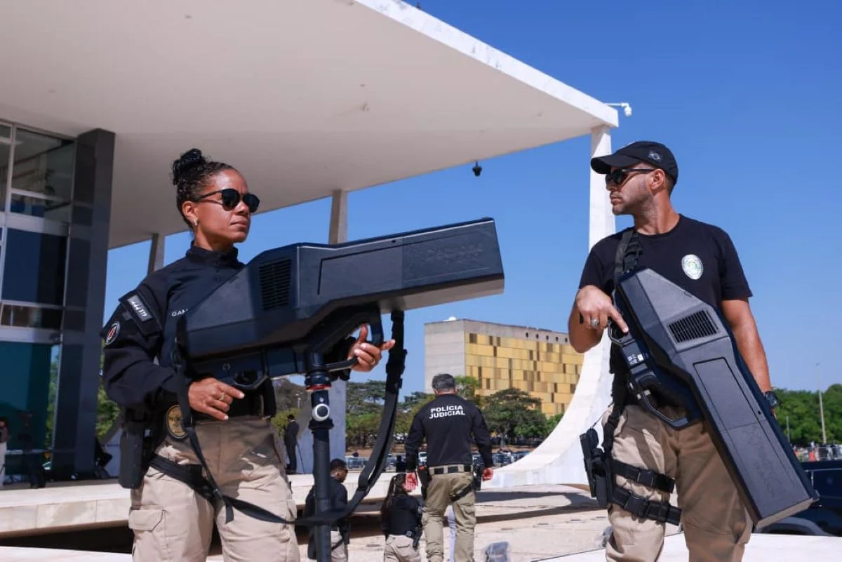 Arma faz parte do conjunto de equipamentos que garantem a segurança da Suprema Corte Arma faz parte do conjunto de equipamentos que garantem a segurança da Suprema Corte