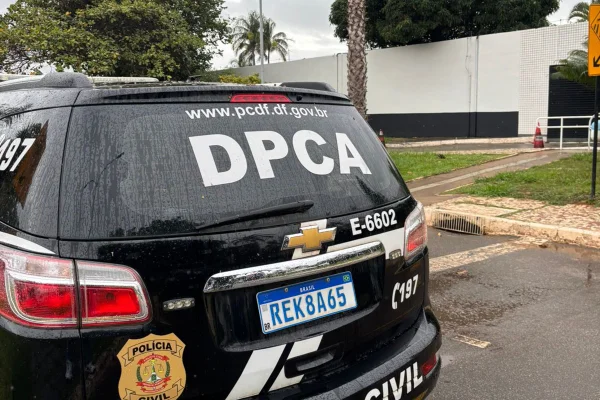 Mãe é presa por manter esquema de exploração sexual com a própria filha