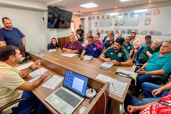 Arbitral definiu o caminho dos times no Candangão Sub-20