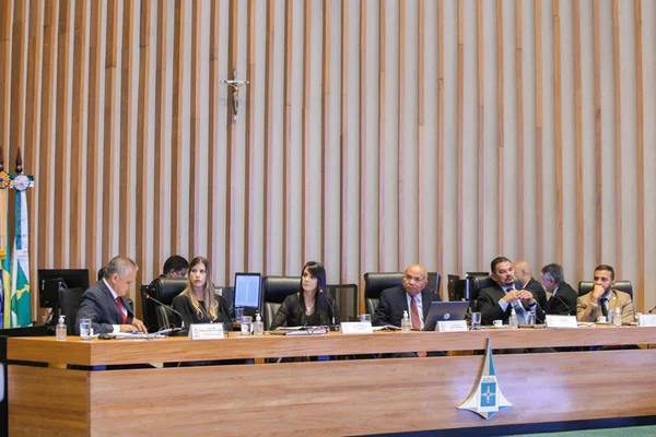 Moraes nega pedido de CPI do DF para ter acesso a investigações do STF