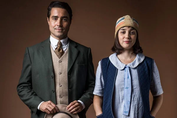Éramos Seis: Clotilde e Almeida dão “jeitinho” e se casam