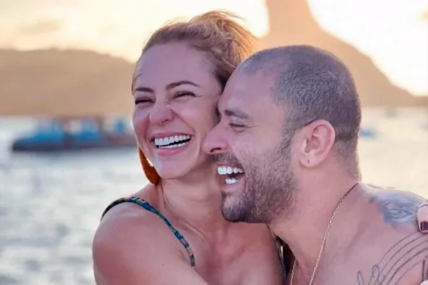 Paolla Oliveira e Diogo Nogueira