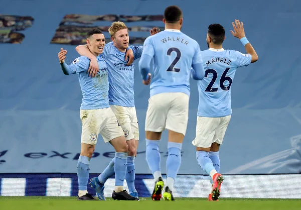 Após tropeço, Manchester City vence e volta a abrir vantagem no Inglês