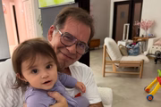 Leandro Hassum e a neta, Aurora