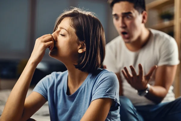 Pheromone maxxing: sexóloga diferencia mitos e verdades na trend da gen Z