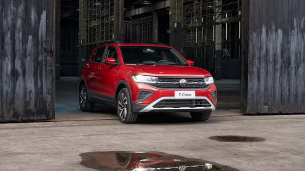 Novo T-Cross ganha melhor acabamento e mantém preços