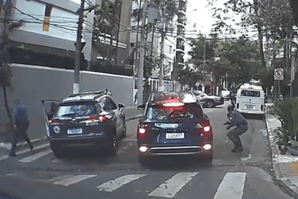 Roubo a condomínio