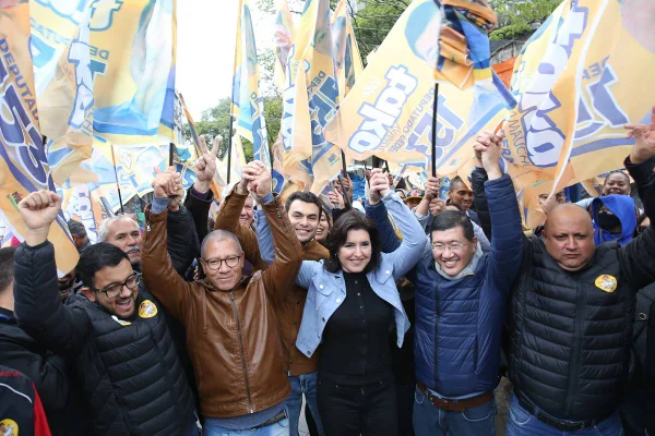 Com mais de 5 minutos de TV, Ciro, Tebet e Thronicke podem incomodar