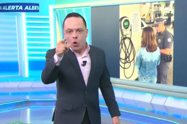 Apresentador do SBT mostra fake news gerada por IA como se fosse real