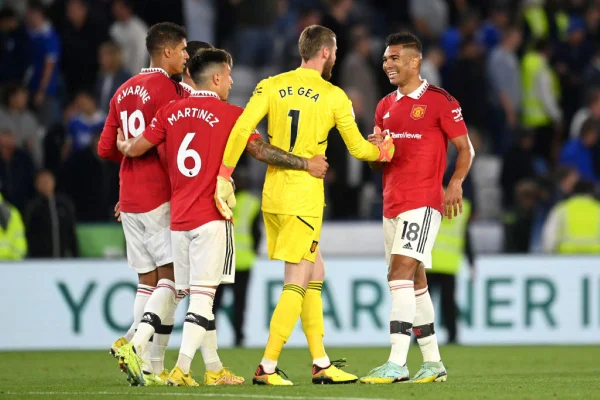 Manchester United x Forest: onde assistir, horário e escalações