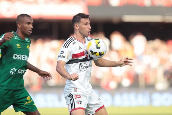Calleri, em jogo do São Paulo