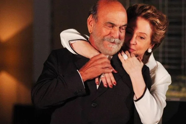 Próxima novela das 21h pode reunir grandes nomes da TV pela última vez