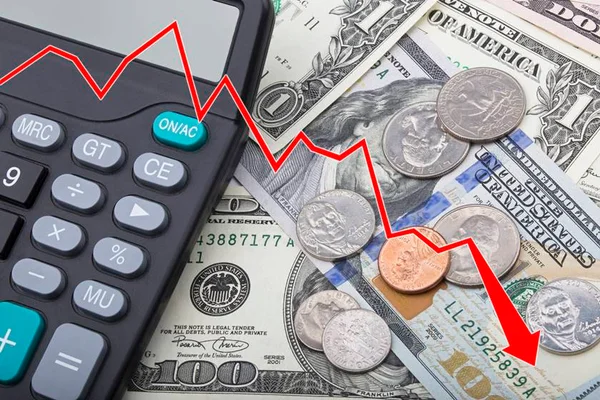 Dólar fecha o dia em alta de 0,53%, cotado a R$ 3,79