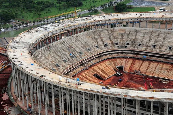 Justiça condena empresas por morte de operário no Mané Garrinha