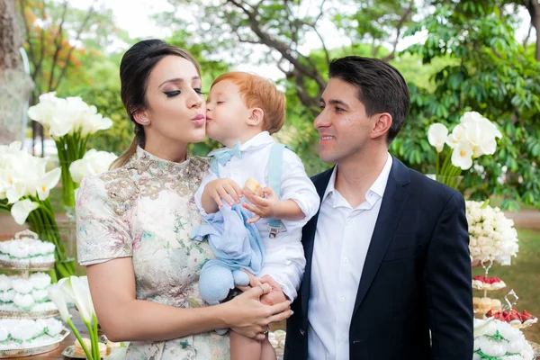 Cristiano Araújo e Mariana Lovis reafirmam o amor