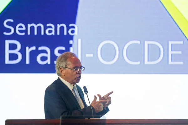 OCDE sobe projeção de alta do PIB do Brasil para 2022