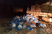 Multado em quase R$ 30 mil, motorista tentou queimar resíduos para apagar provas do descarte irregular no parque. Multado em quase R$ 30 mil, motorista tentou queimar resíduos para apagar provas do descarte irregular no parque.