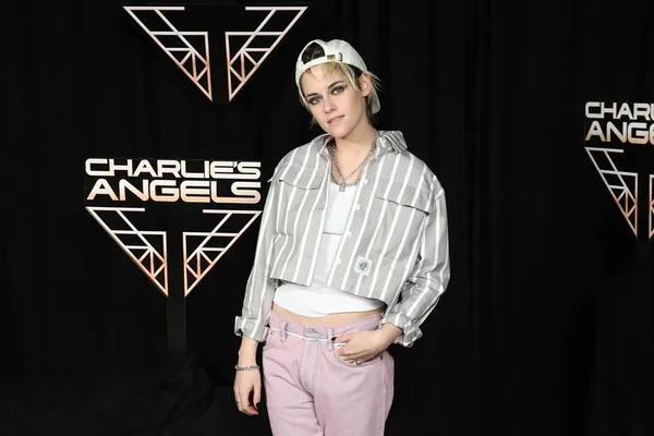 Kristen Stewart volta ao mundo pop com versão 2019 de As Panteras