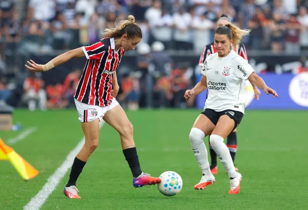 São Paulo e Corinthians se enfrentaram pela partida de ida da final do Brasileirão Feminino