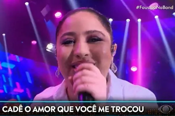Faustão choca Mari Fernandez com elogio: “Marília Mendonça do piseiro”
