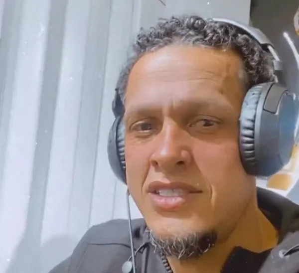 “Macaco”: Souza, ex-São Paulo, é vítima de racismo e xenofobia por torcedor