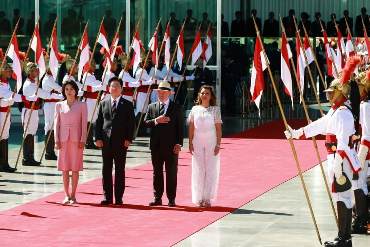 Lula recebe presidente da Coreia do Sul no Palácio da Alvorada - imagem 3 Lula recebe presidente da Coreia do Sul no Palácio da Alvorada - imagem 3