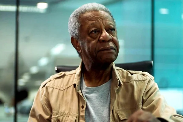 Milton Gonçalves na série Filhas de Eva