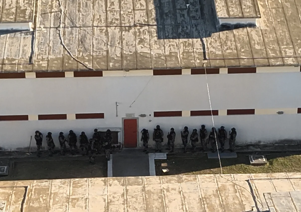 Cerca de 150 policiais civis participaram da operação, com apoio de equipes de Montes Claros e Belo Horizonte. Cerca de 150 policiais civis participaram da operação, com apoio de equipes de Montes Claros e Belo Horizonte.