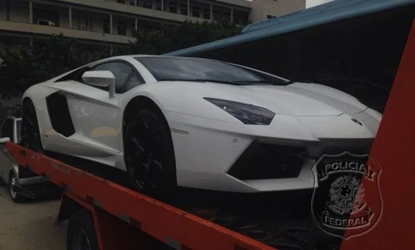 Polícia Federal confisca Lamborghini e outros bens de Eike