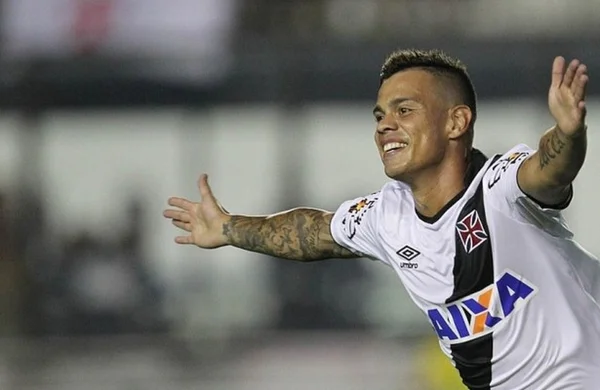 Bernardo novo atleta do Brasiliense