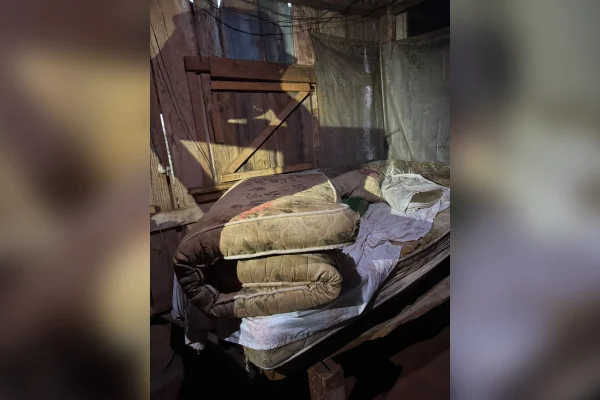 PF resgata homem de 74 anos que trabalhava de graça e vivia com animais - destaque galeria PF resgata homem de 74 anos que trabalhava de graça e vivia com animais - destaque galeria