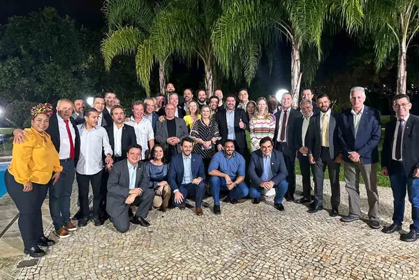 Lira reunido com deputados