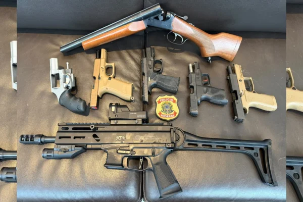 PF apreende armas e carros de luxo em operação sobre Dark Horse - destaque galeria