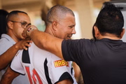 Eumar Vaz foi brutalmente atacado dentro de um ônibus e não resistiu aos ferimentos